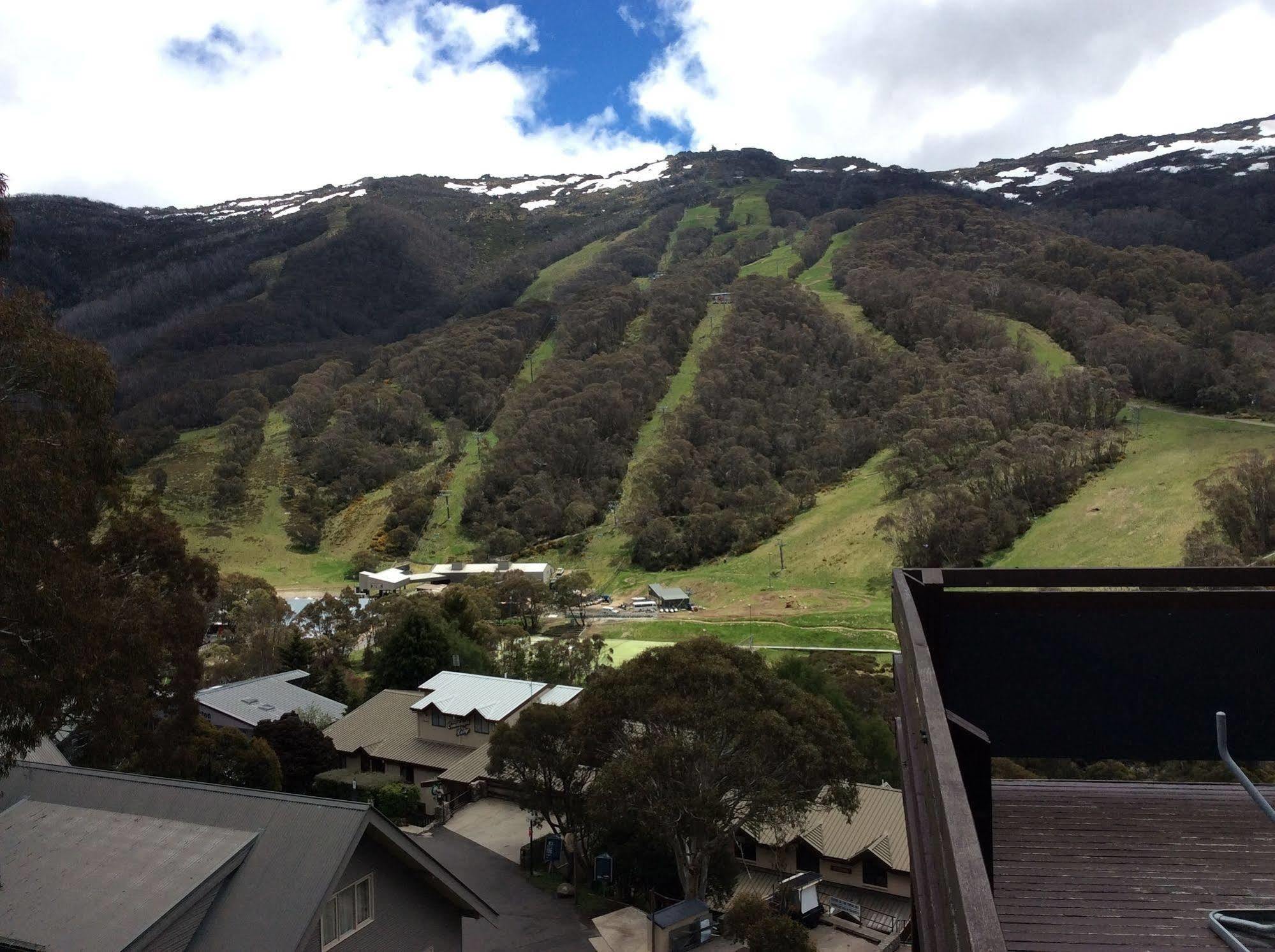 Winterhaus Lodge Thredbo Village Buitenkant foto